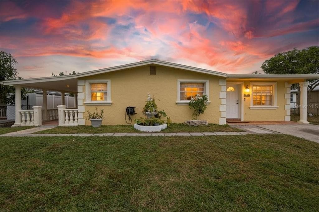 4515 W NORTH STREET TAMPA, FL 33614