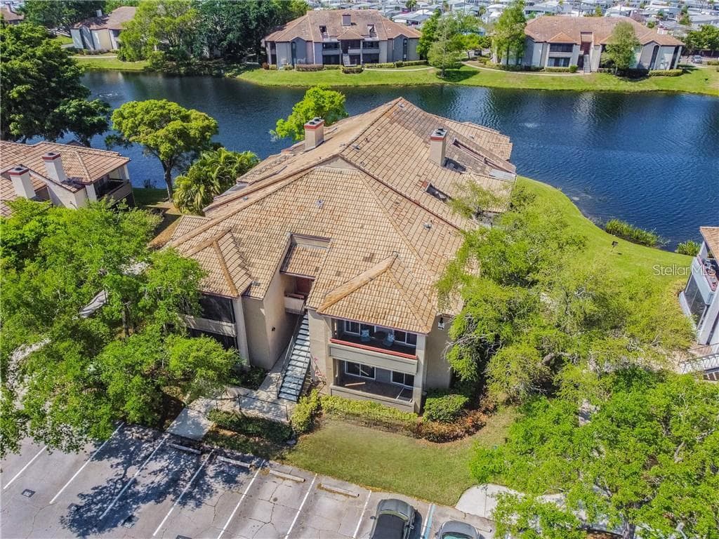 10263 GANDY BOULEVARD N UNIT 607 ST PETERSBURG, FL 33702