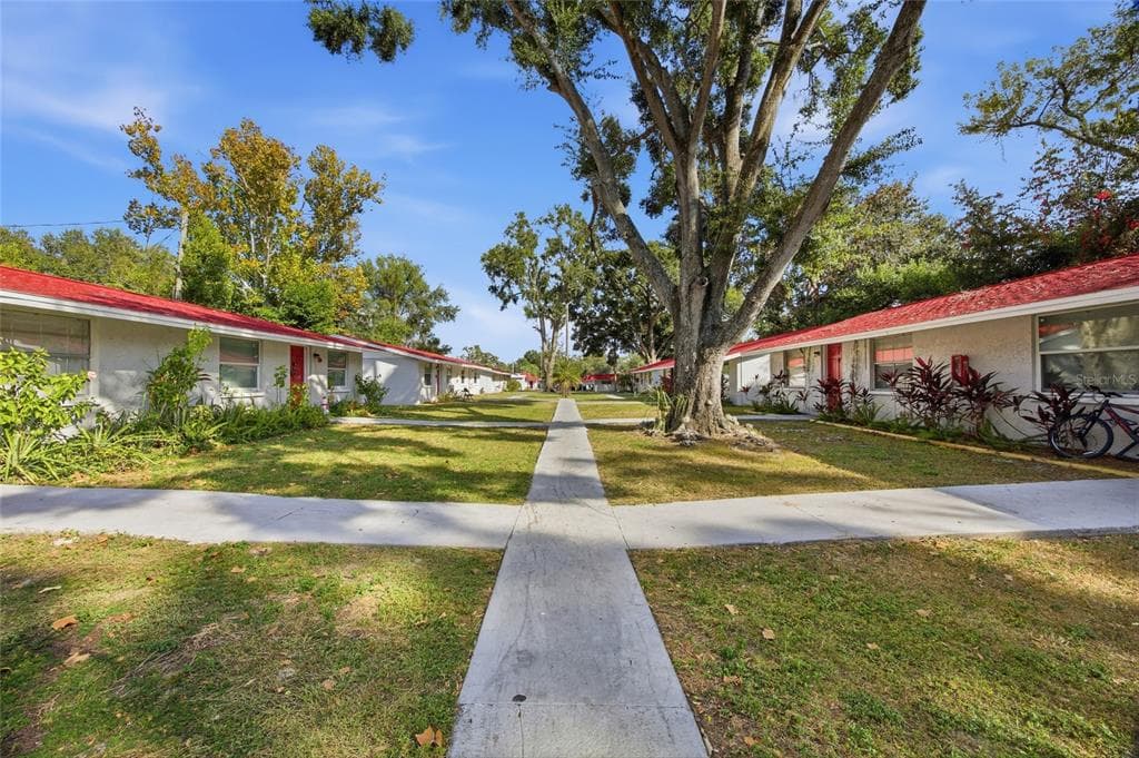 11733 N 12TH STREET UNIT G TAMPA, FL 33612