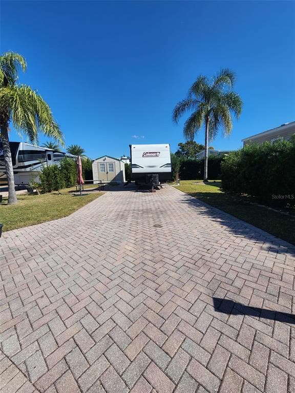 2418 LIMEWOOD AVENUE UNIT 302