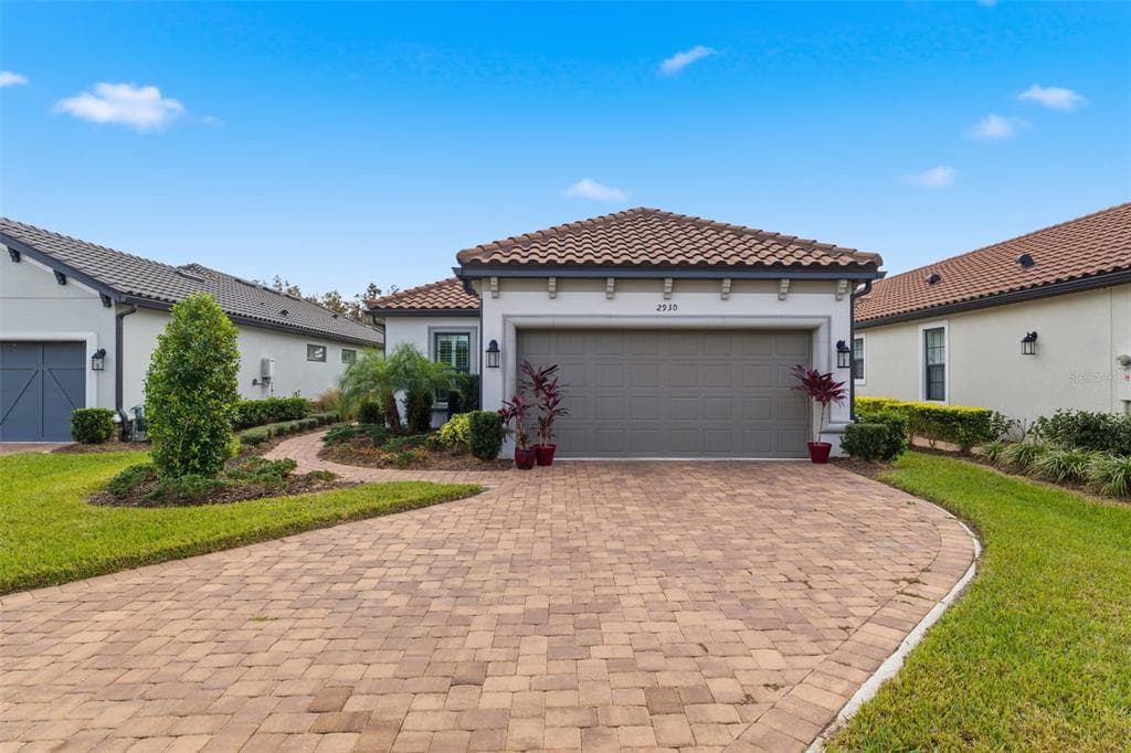2930 FRANCOA DRIVE