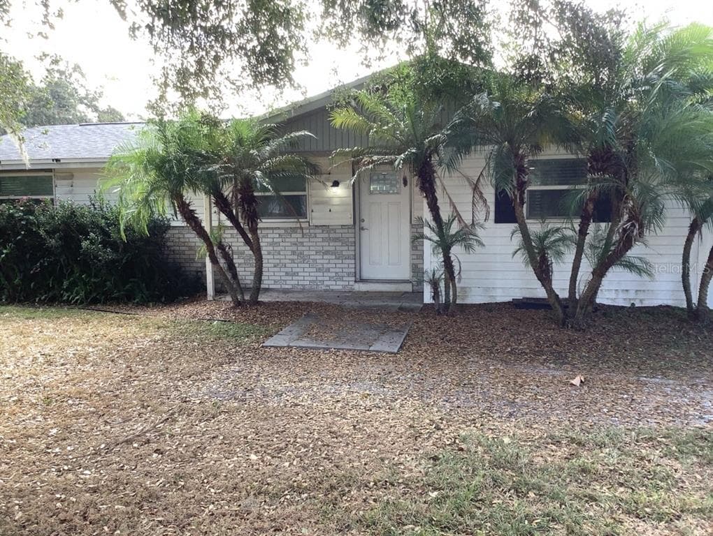 11001 RIVERVIEW DRIVE