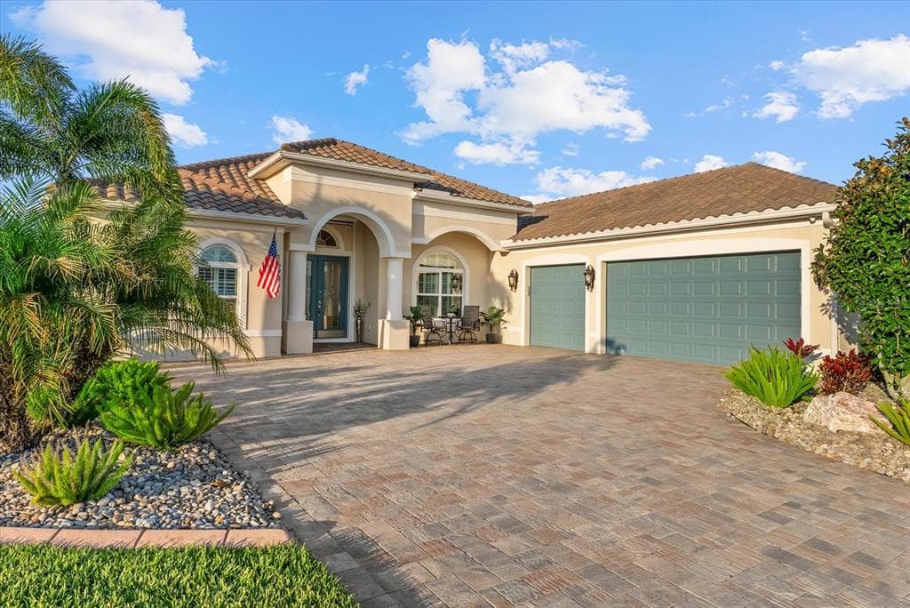 15906 39TH GLEN E PARRISH, FL 34219