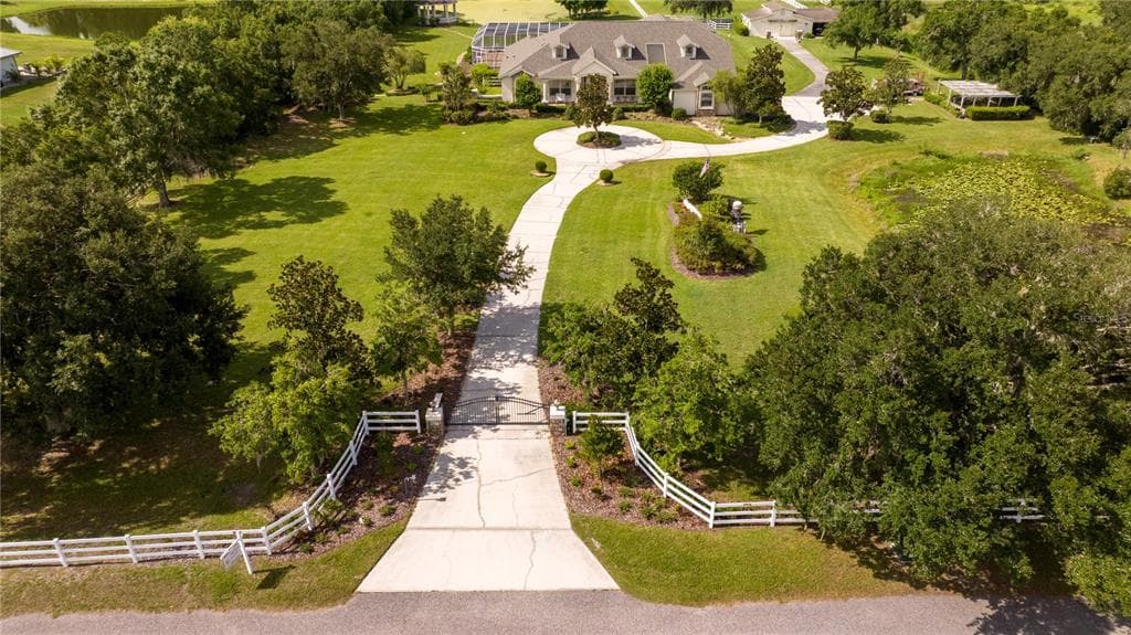 13717 CANTERFIELD DRIVE RIVERVIEW, FL 33579