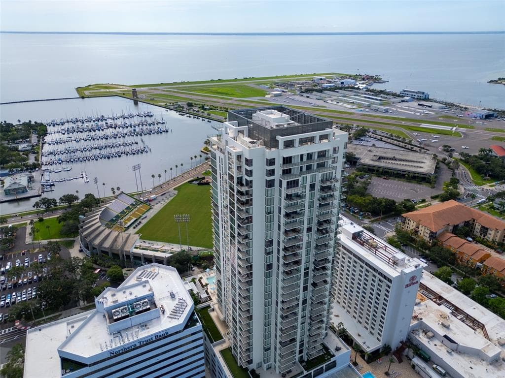 301 1ST STREET S UNIT 1404 ST PETERSBURG, FL 33701