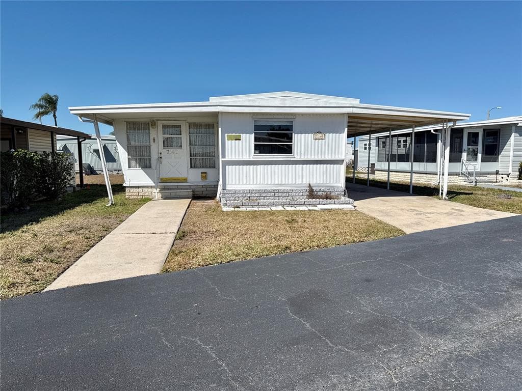7140 MOUNT JUPITER DRIVE NE UNIT 606 ST PETERSBURG, FL 33702
