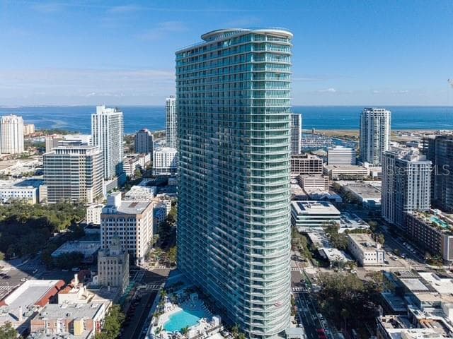 400 CENTRAL AVENUE UNIT 909