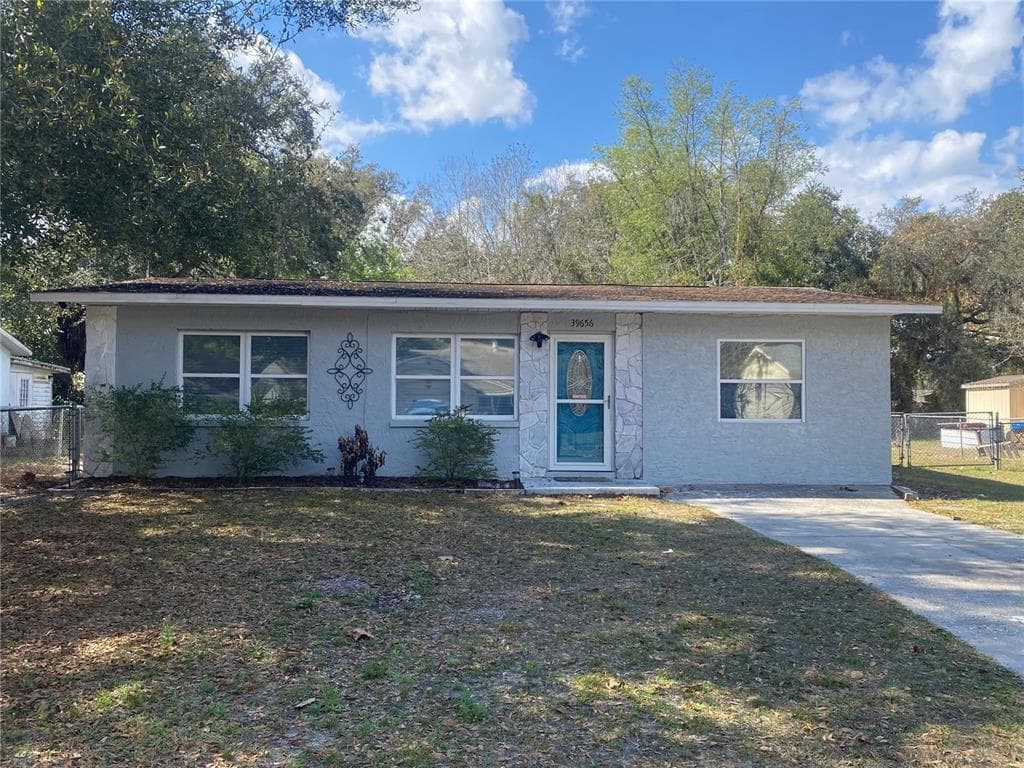 39656 MEADOWOOD LOOP