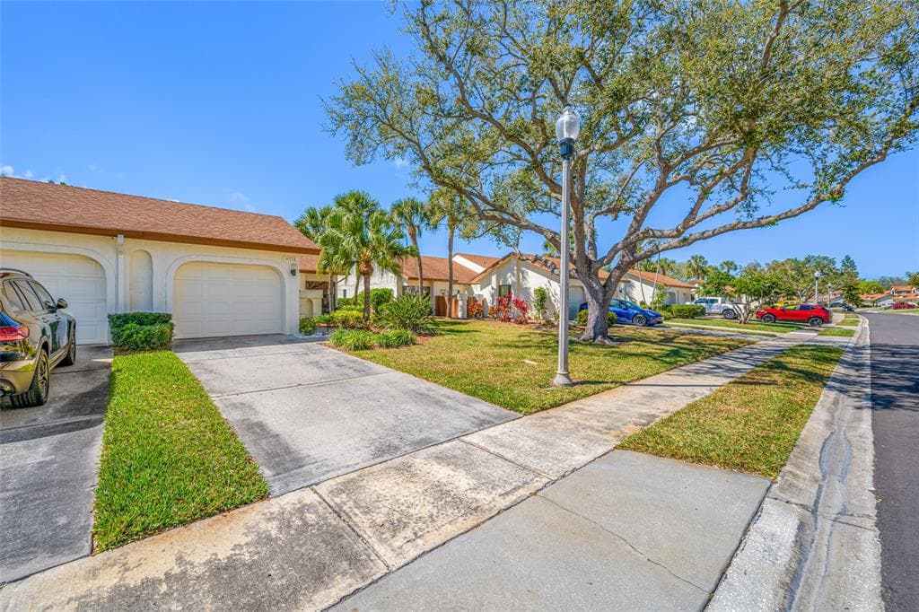 14778 FEATHER COVE ROAD CLEARWATER, FL 33762
