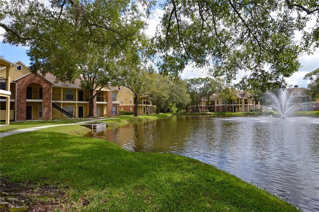 8653 FANCY FINCH DRIVE UNIT 101 TAMPA, FL 33614