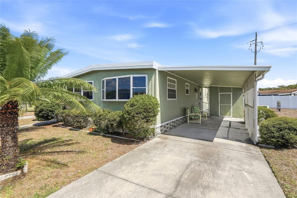 9790 66TH STREET N UNIT 468 PINELLAS PARK, FL 33782