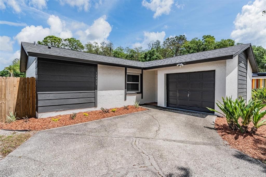 13929 PATHFINDER DRIVE TAMPA, FL 33625