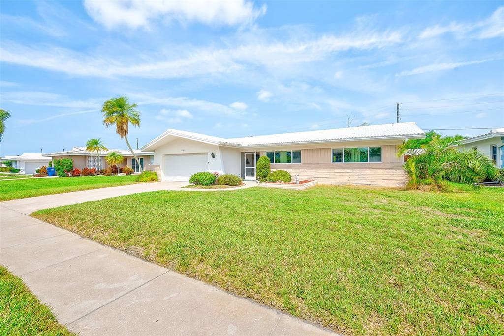 14901 SOVEREIGN DRIVE