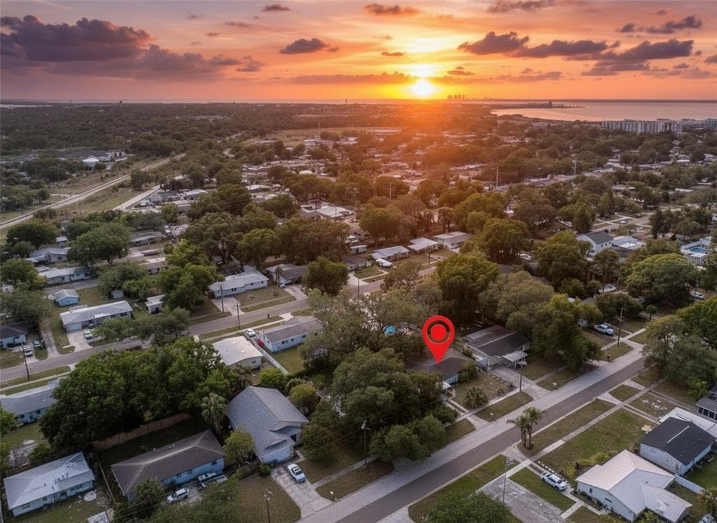 4406 W WYOMING AVENUE TAMPA, FL 33616