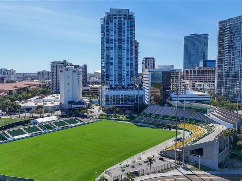 301 1ST STREET S UNIT 907 ST PETERSBURG, FL 33701