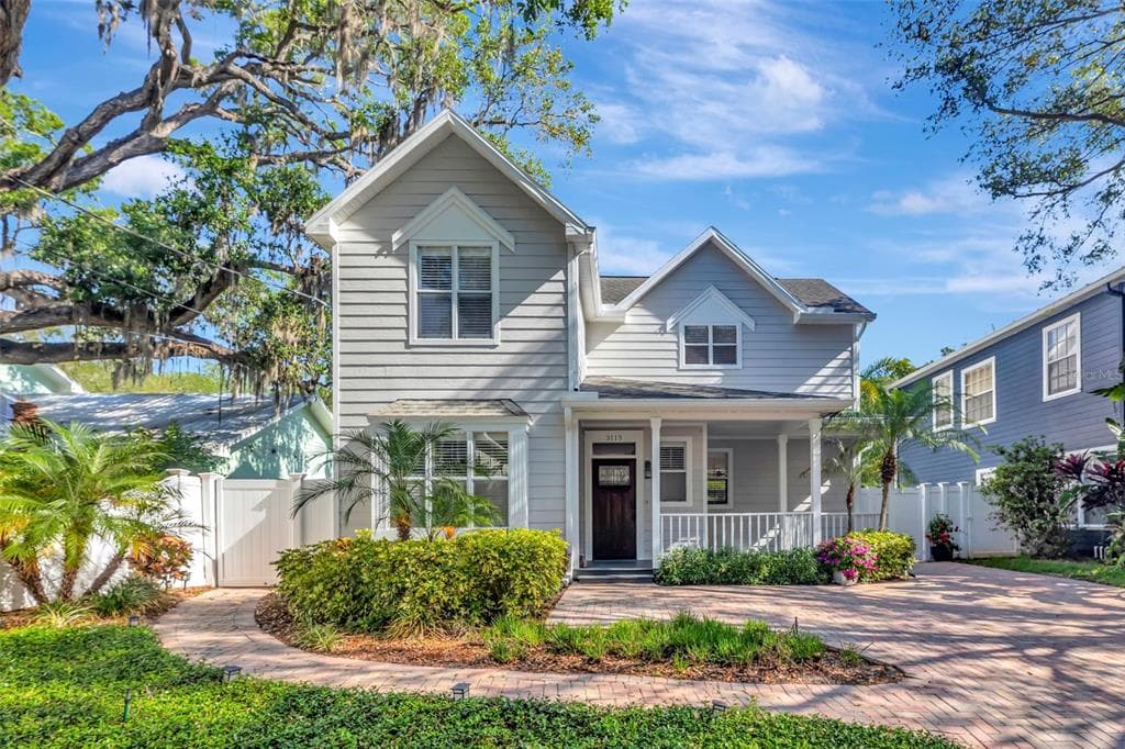 3113 W OAKELLAR AVENUE TAMPA, FL 33611