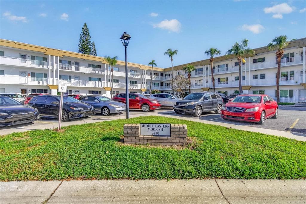 2430 BRAZILIA DRIVE UNIT 64 CLEARWATER, FL 33763
