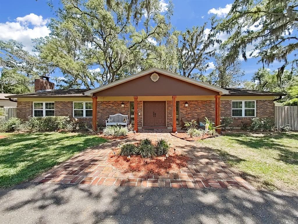 18835 TRACER DRIVE LUTZ, FL 33549