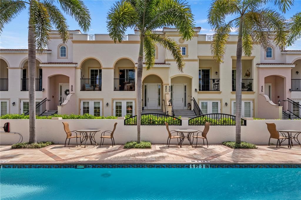 431 NOKOMIS AVENUE S UNIT 314