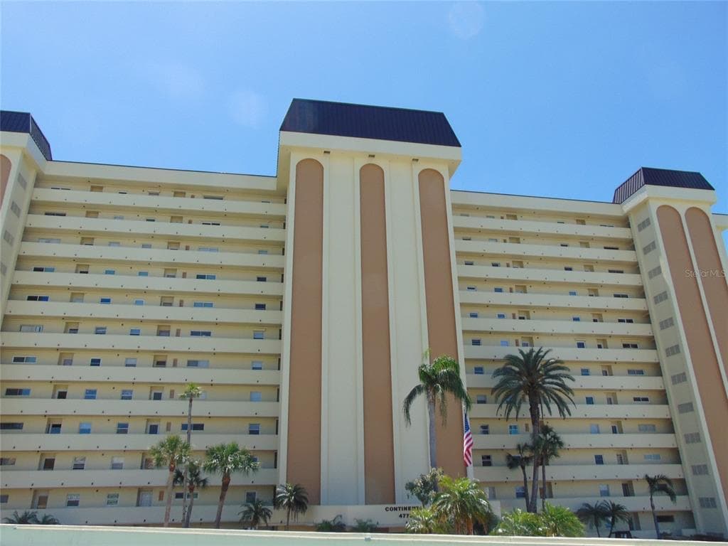 4775 COVE CIRCLE N UNIT 104