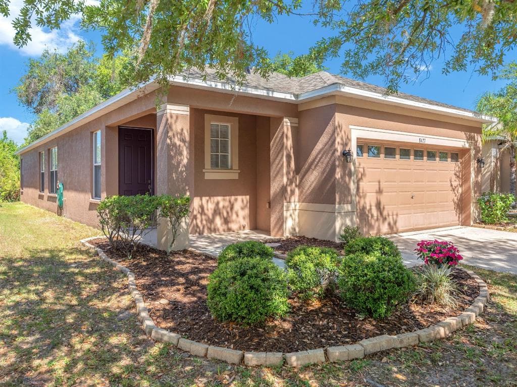 8427 DEER CHASE DRIVE RIVERVIEW, FL 33578