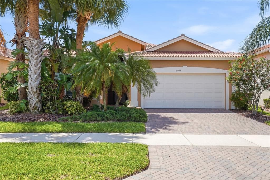 5042 SANDY BROOK CIRCLE WIMAUMA, FL 33598
