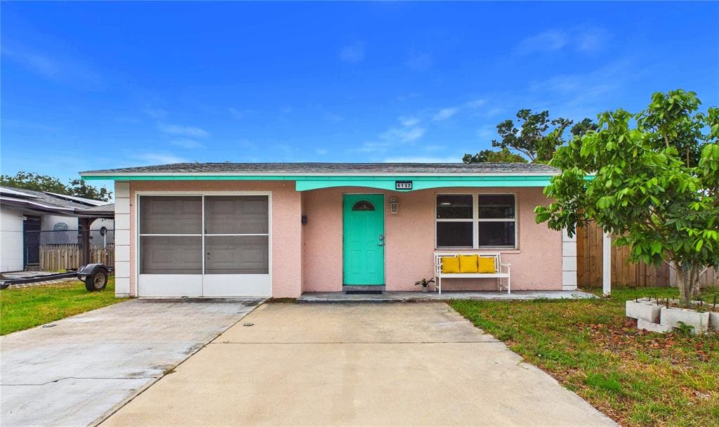 6132 100TH CIRCLE PINELLAS PARK, FL 33782