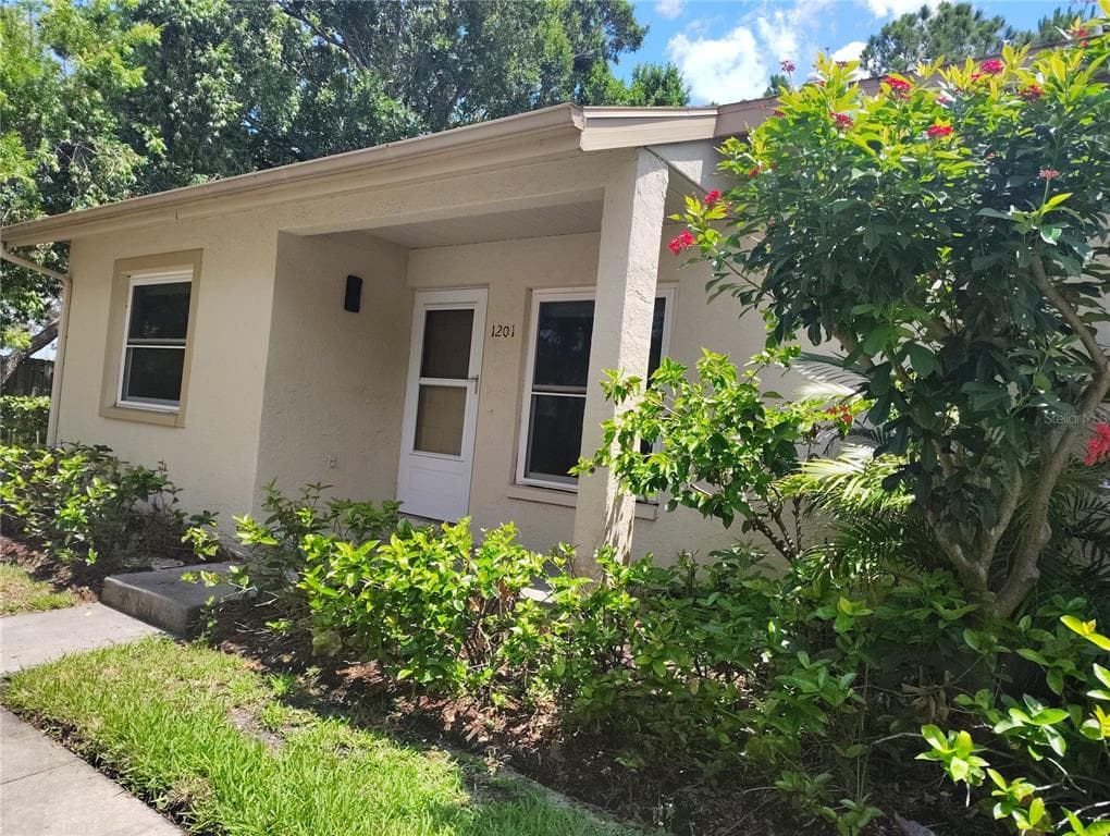 10853 43RD STREET N UNIT 1201