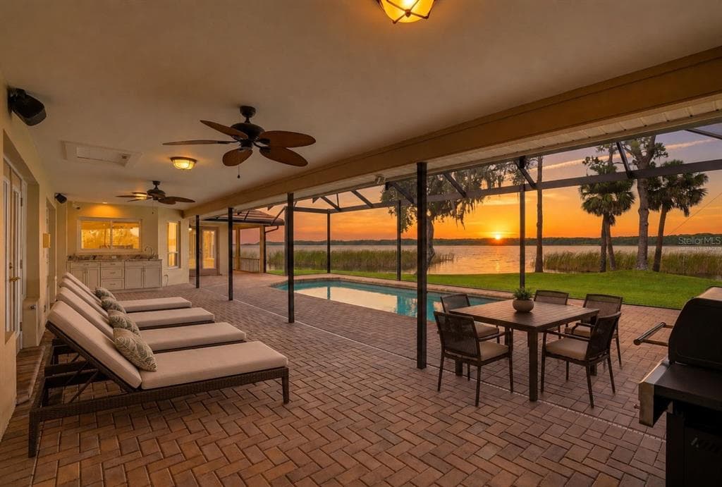 3493 SHORELINE CIRCLE PALM HARBOR, FL 34684