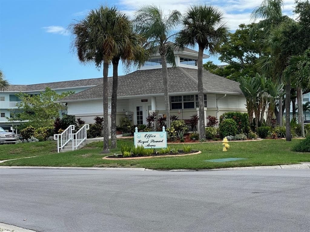 9 FORBES PLACE UNIT 405 DUNEDIN, FL 34698