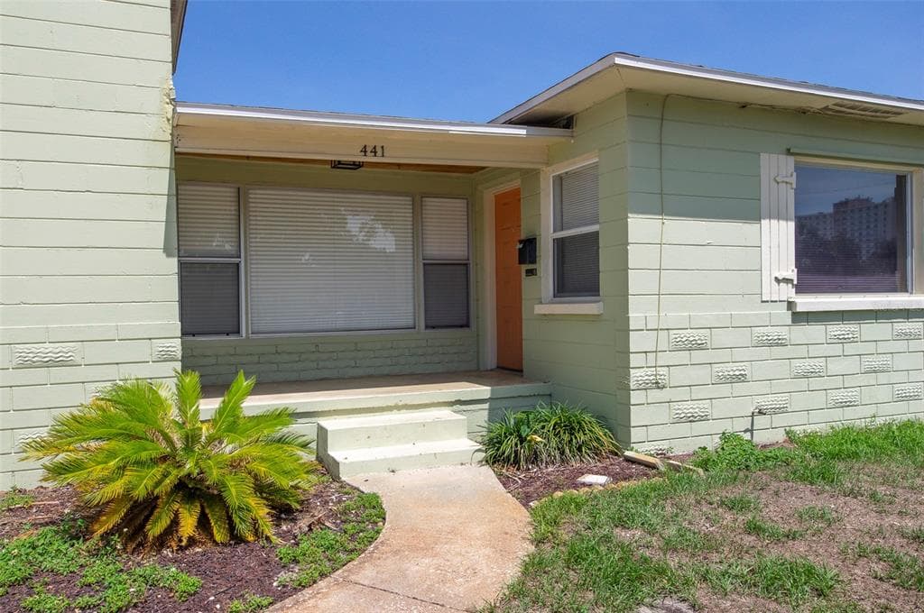 441 57TH STREET N ST PETERSBURG, FL 33710