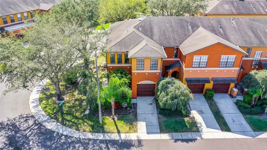 1019 BLACKWATER WESLEY CHAPEL, FL 33543