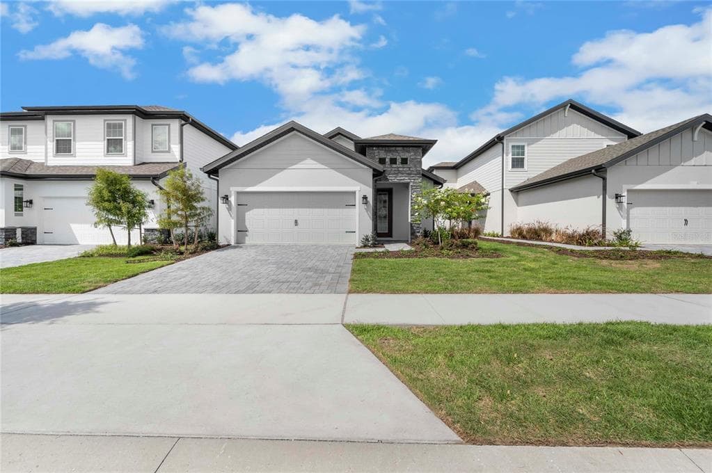1309 REUNION VILLAGE BOULEVARD KISSIMMEE, FL 34747