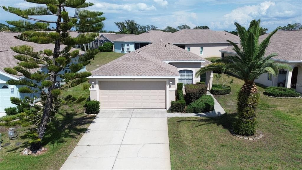 2230 PLEASANT HILL LANE HOLIDAY, FL 34691