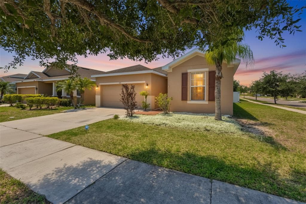 401 BRITTON SHORES COURT RUSKIN, FL 33570