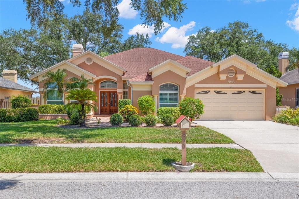 895 WHIPPOORWILL DRIVE PALM HARBOR, FL 34683