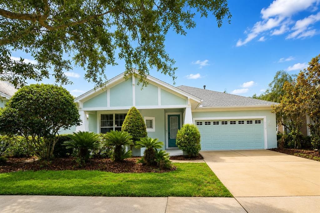 8119 HAMPTON LAKE DRIVE