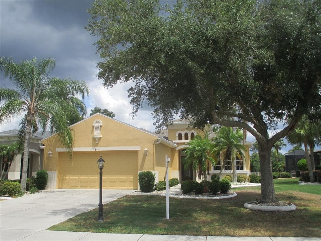 840 KING LEON WAY SUN CITY CENTER, FL 33573