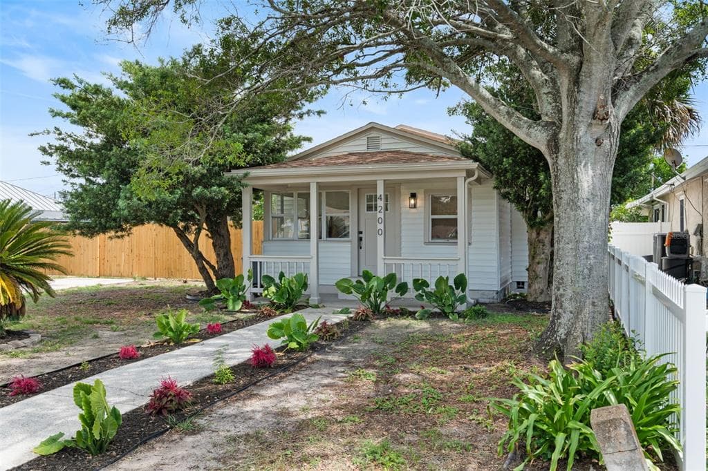 4200 58TH AVENUE N ST PETERSBURG, FL 33714