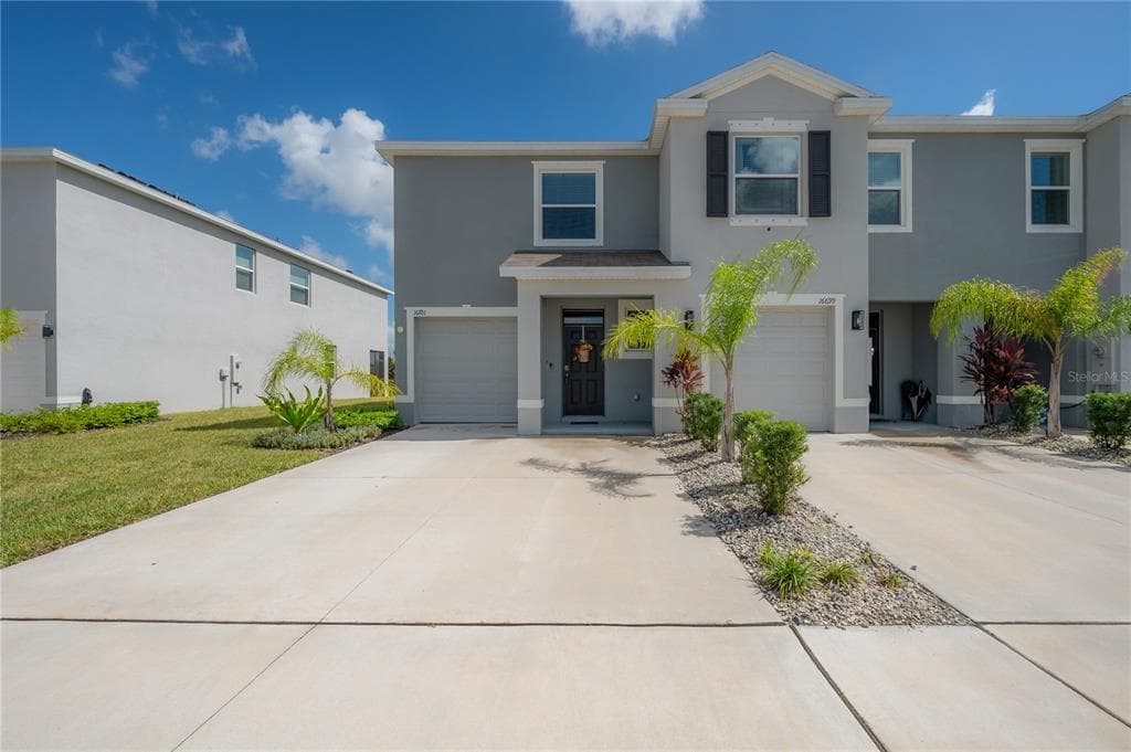16701 MAUDE DRIVE WIMAUMA, FL 33598
