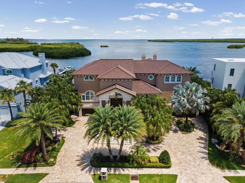 2057 N POINTE ALEXIS DRIVE TARPON SPRINGS, FL 34689