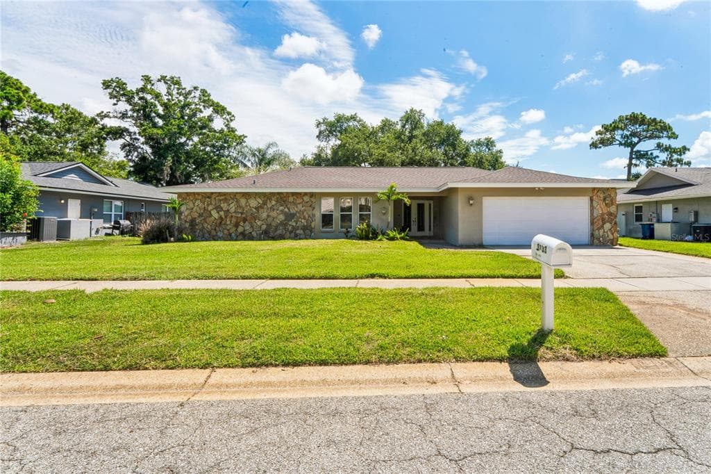 3133 SANDY RIDGE DRIVE CLEARWATER, FL 33761