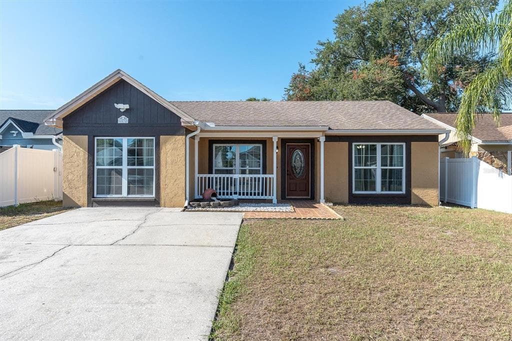 6832 SWAIN AVENUE TAMPA, FL 33625
