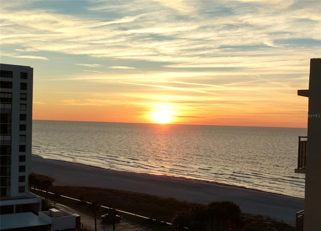 1430 GULF BOULEVARD UNIT 806