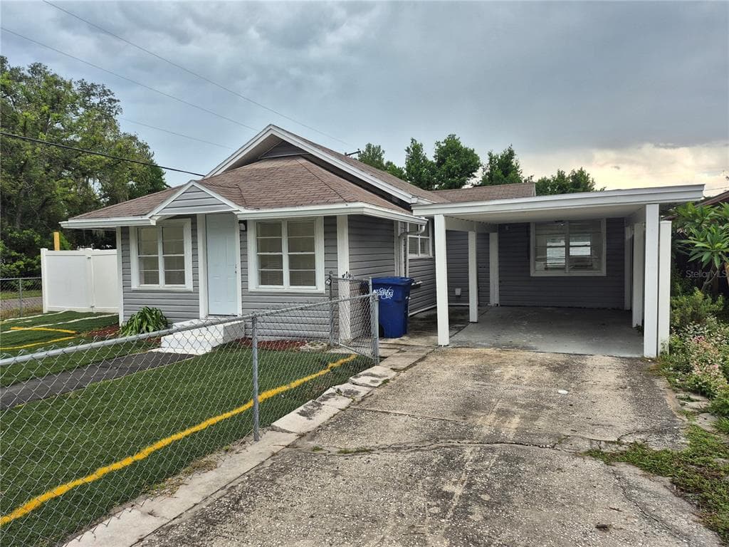 1402 E BOUGAINVILLEA AVENUE TAMPA, FL 33612