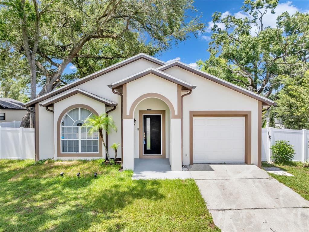 1103 W KIRBY STREET TAMPA, FL 33604