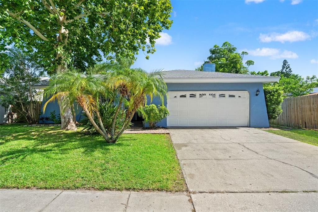 6850 119TH PLACE LARGO, FL 33773
