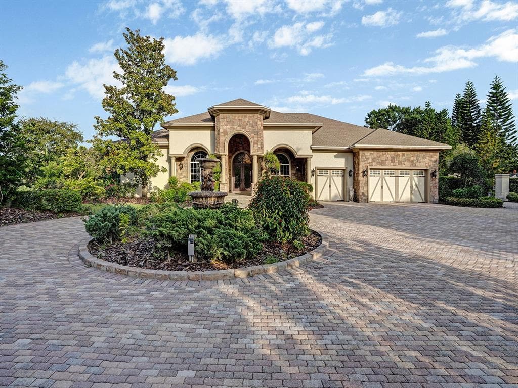 11471 TROTTING DOWN DRIVE ODESSA, FL 33556