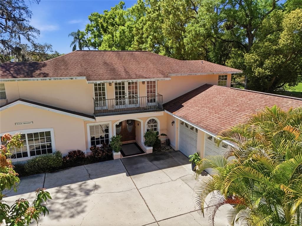 7201 HODGEWOOD COURT TAMPA, FL 33614