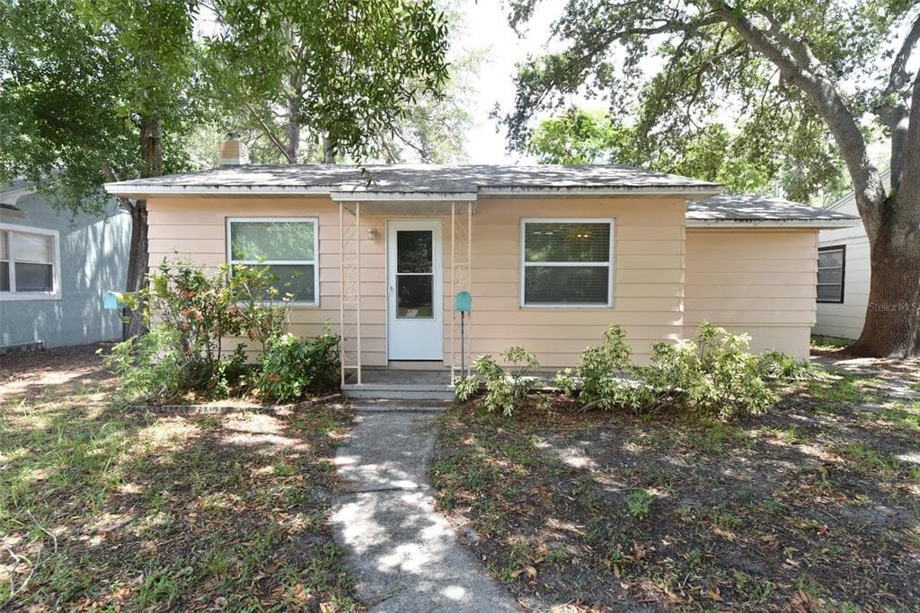 761 51ST AVENUE N ST PETERSBURG, FL 33703